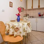 Anka Apartment Primosten